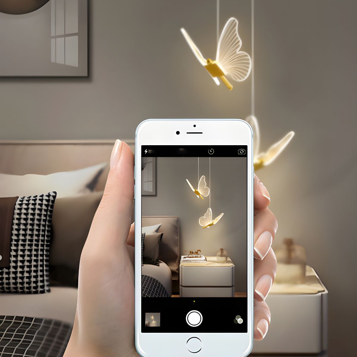 Fluvia | LED-Pendelleuchte in Schmetterlingsform