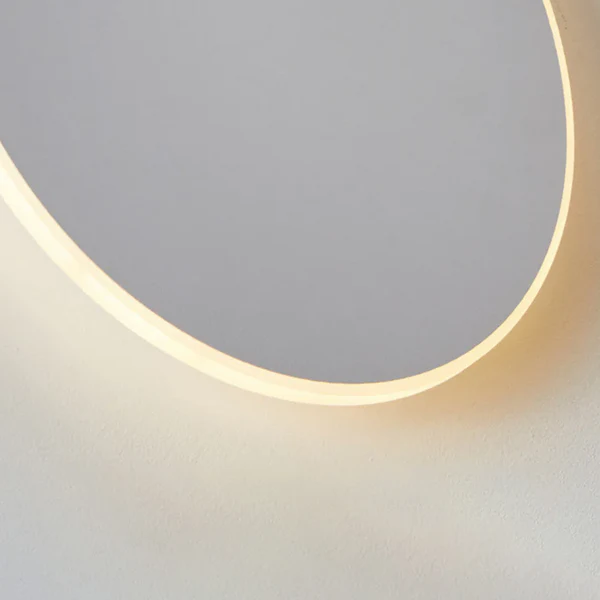 Solvian | LED Wandlampe in runder Form