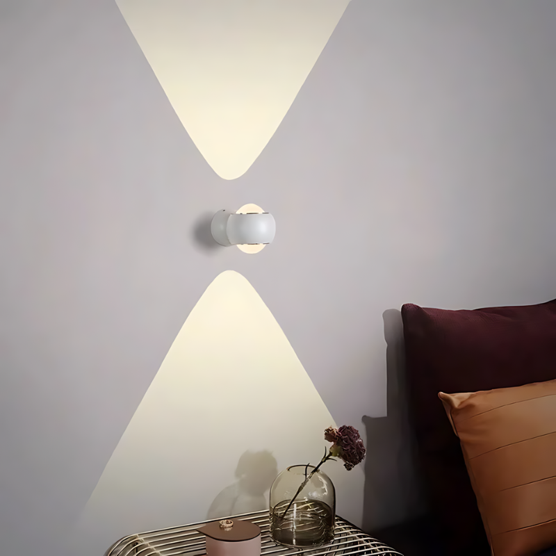 Auro | 180° LED Wandlampe