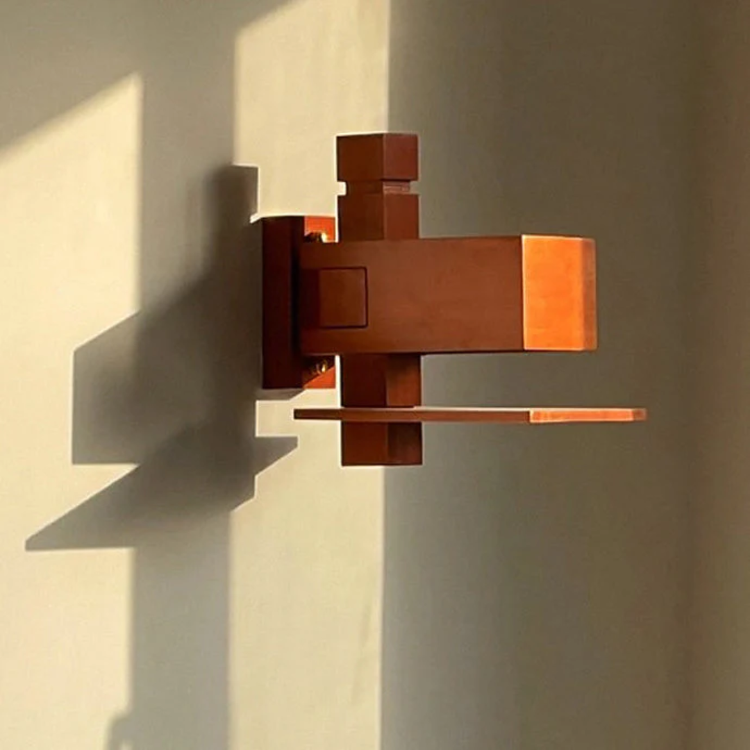 Ronan | Wandlampe aus Backsteinholz