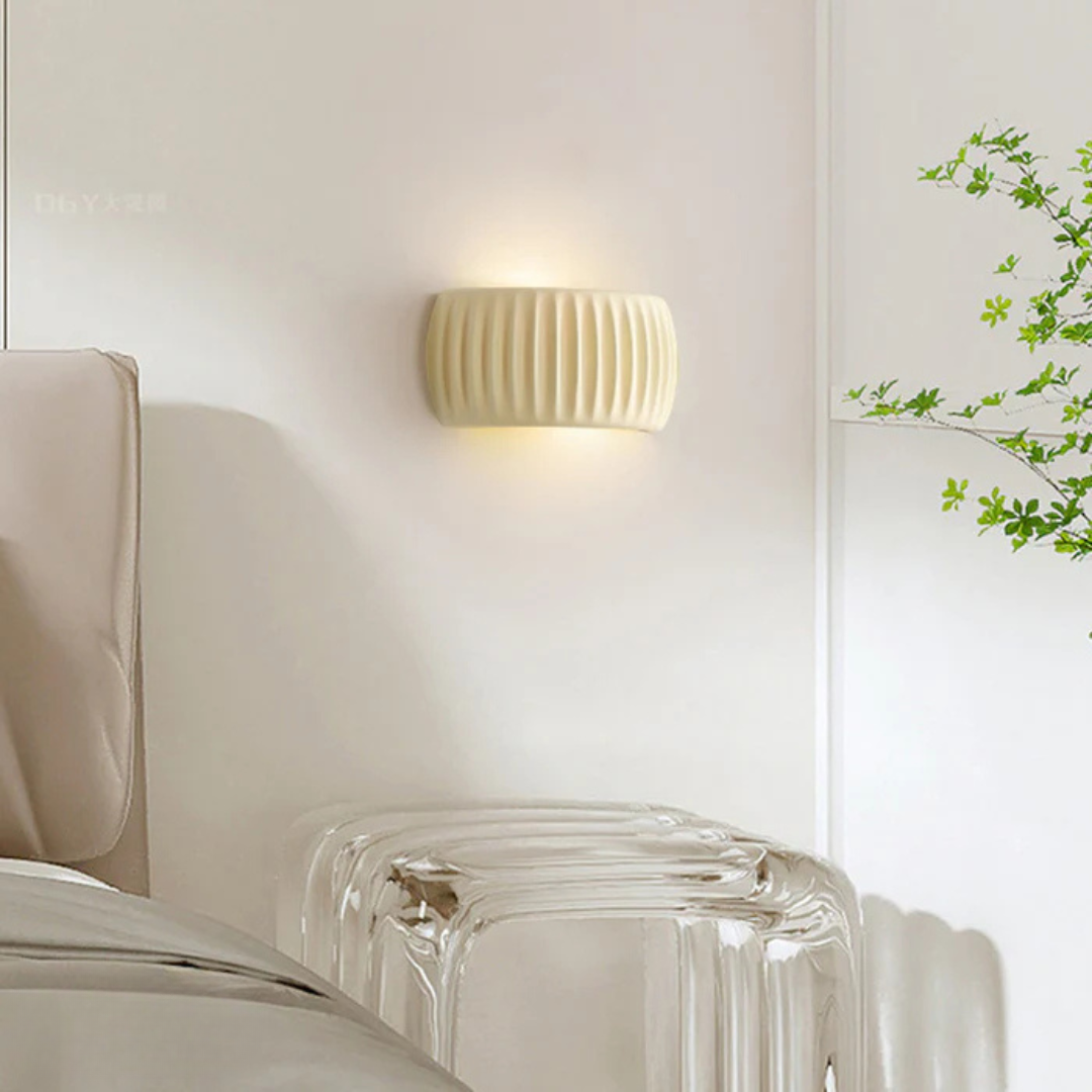 Aurea | Moderne Wandlampe aus Harz