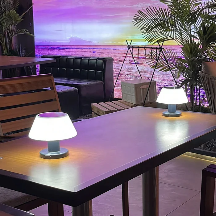 Sorelia | LED Tischlampe mit Schirmform