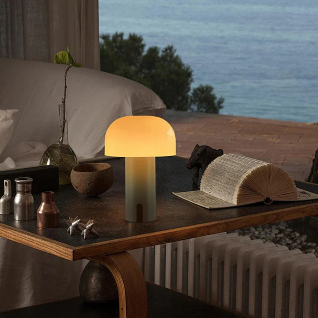 LED Lampe | Paddenstoel Design Tischlampe aus Holzoptik