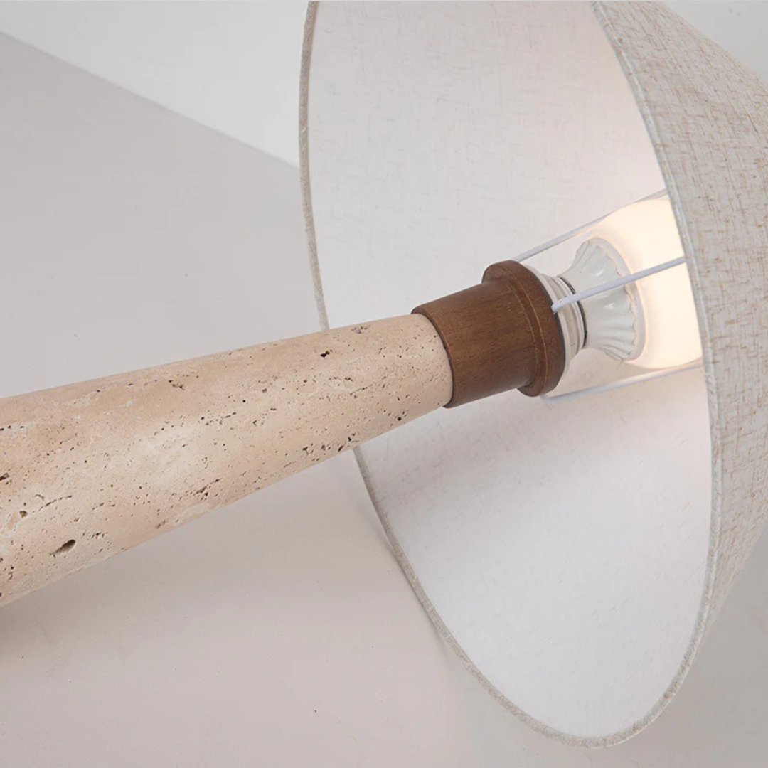Faryna | Stoff Tischlampe mit Travertin Basis