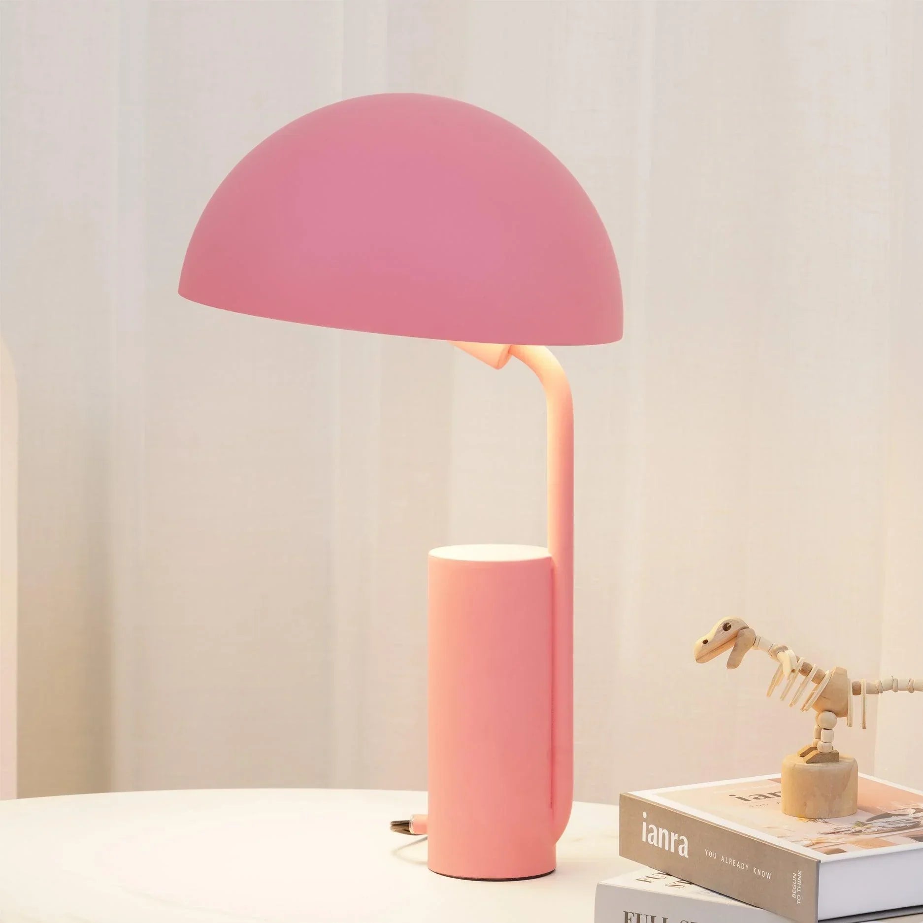 Ardela | Skulpturale Tischlampe