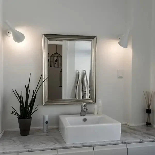 Norvia | LED Schreibtischlampe im modernen Design