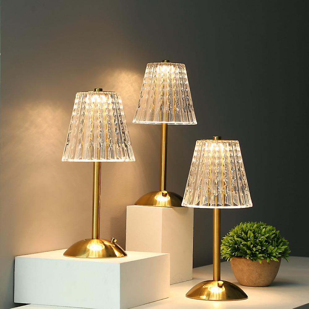 Luminique | Tischleuchte mit Geriffeltem Glasschirm