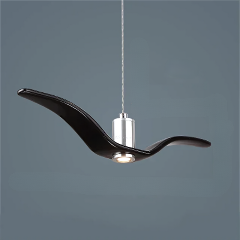 Skyra | Pendelleuchte im Flügeldesign