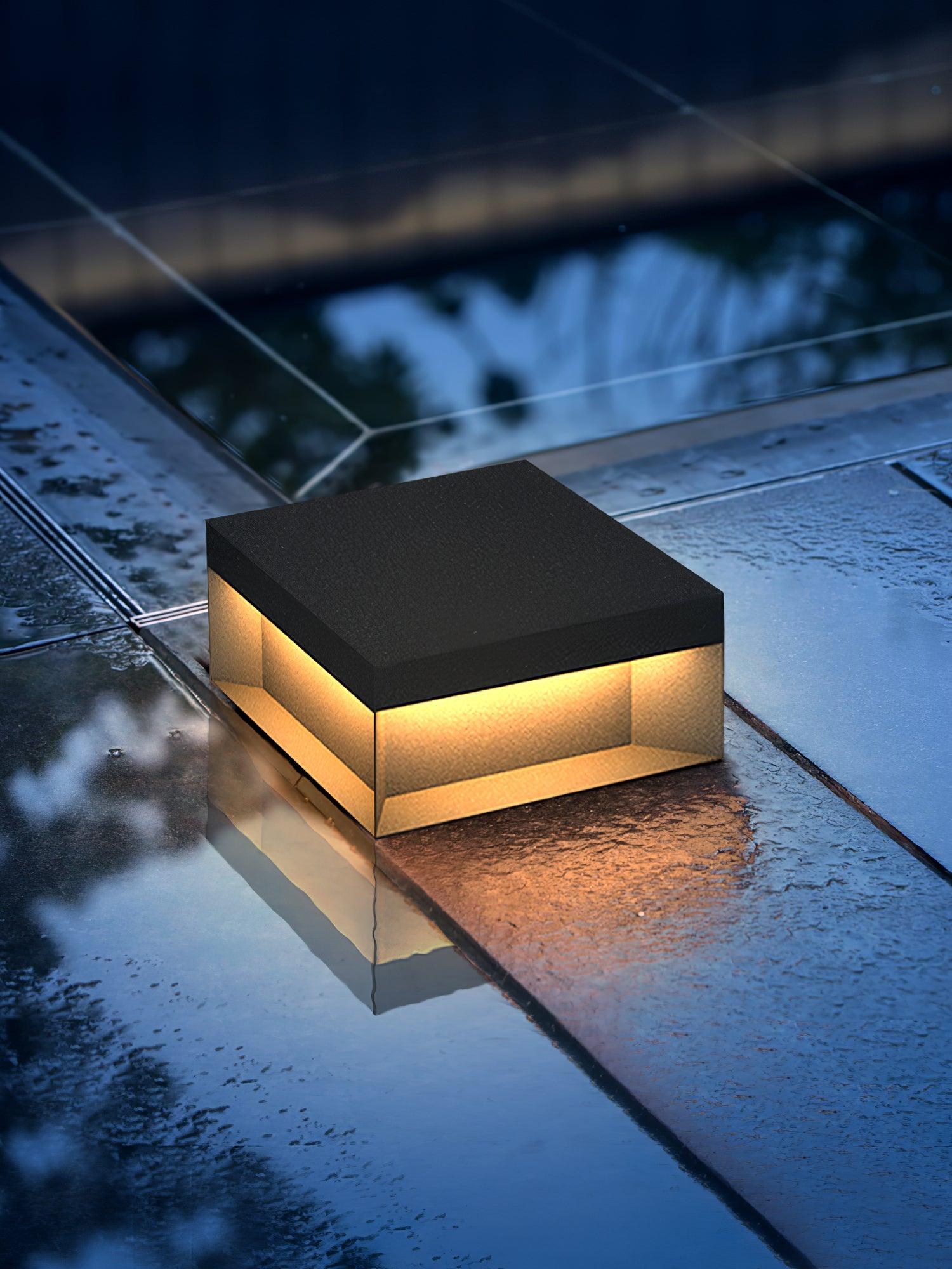 Novaro | LED Würfel Außenleuchte