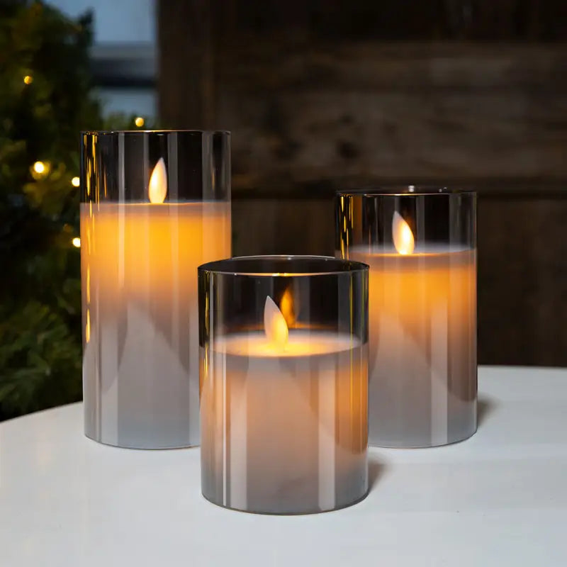 Candly | LED-Kerze mit realistischer Flamme im Glasdesign | Dreier-Set
