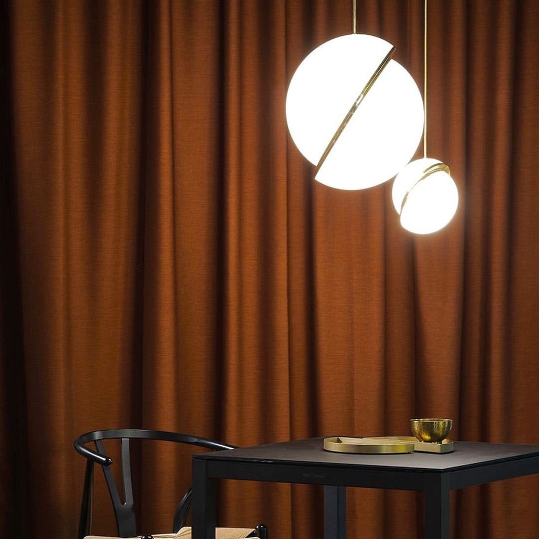 Solenne | Kugel Pendelleuchte mit Goldakzent