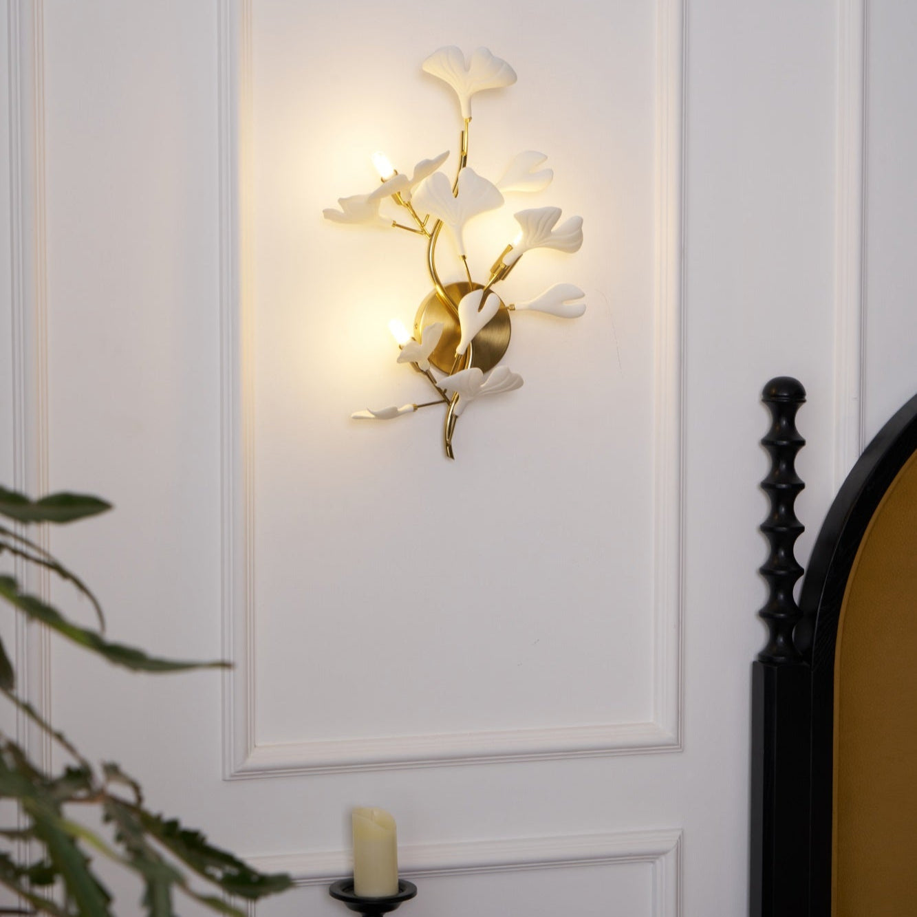 Flora | Keramik-Wandlampe Blumenblüten Design