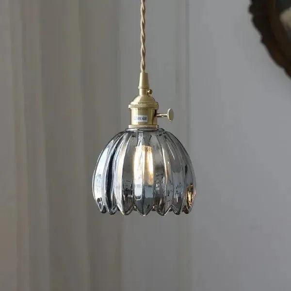 Corvya | Pendelleuchte im Glasblüten-Design