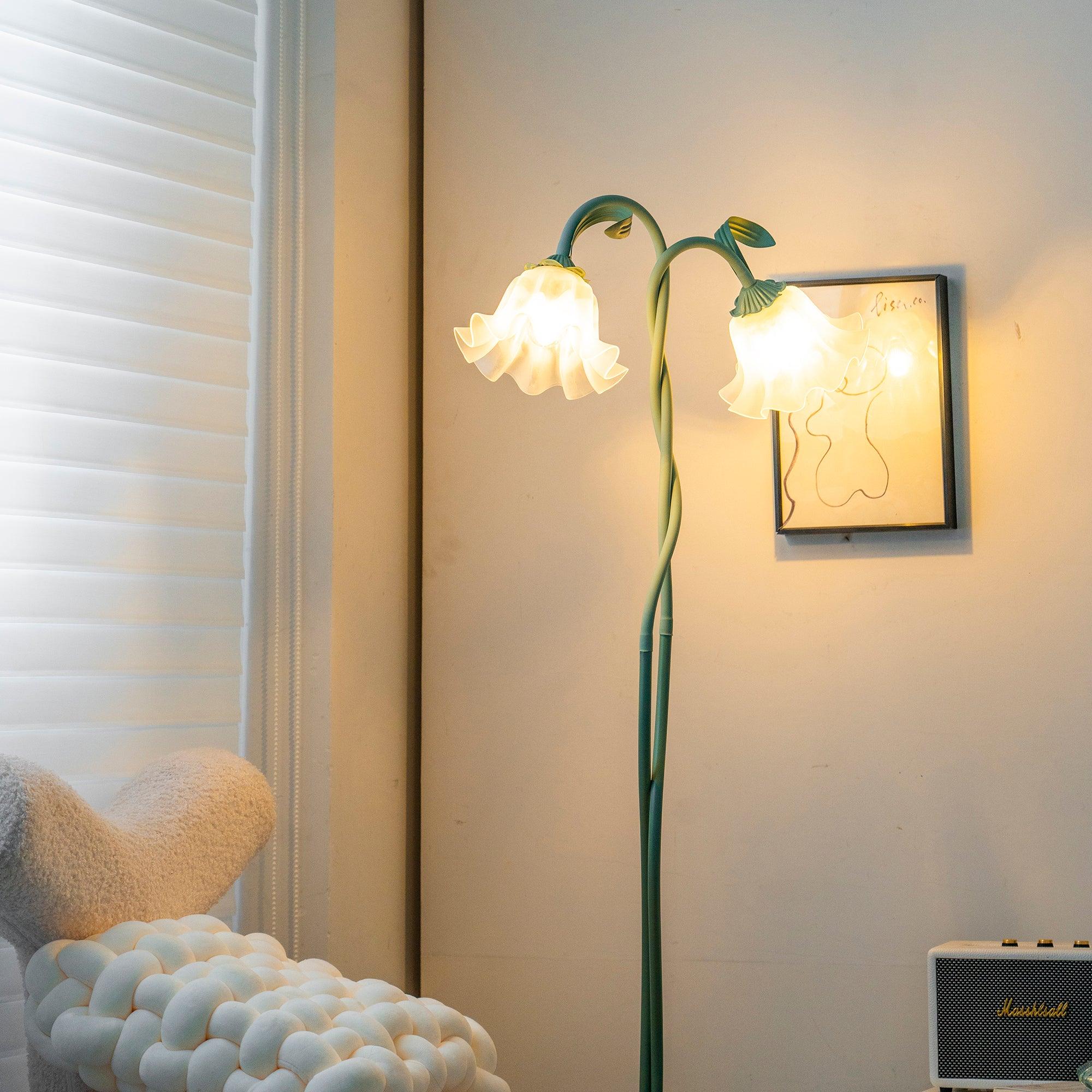 Bloomora | Blühende Design-Stehlampe