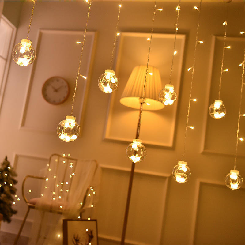 Gloriva | LED Lichterkette mit Kugeln