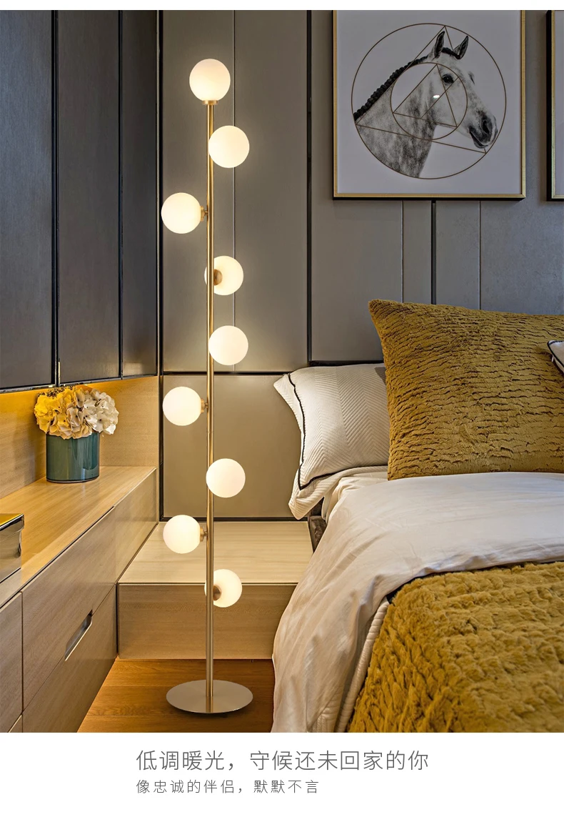 Celestina | Designer Stehlampe mit Kugellicht