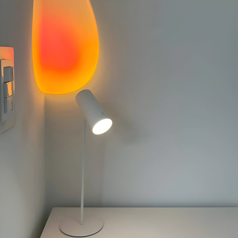 Lumora | Verstellbare LED Tischlampe Minimalistisches Design