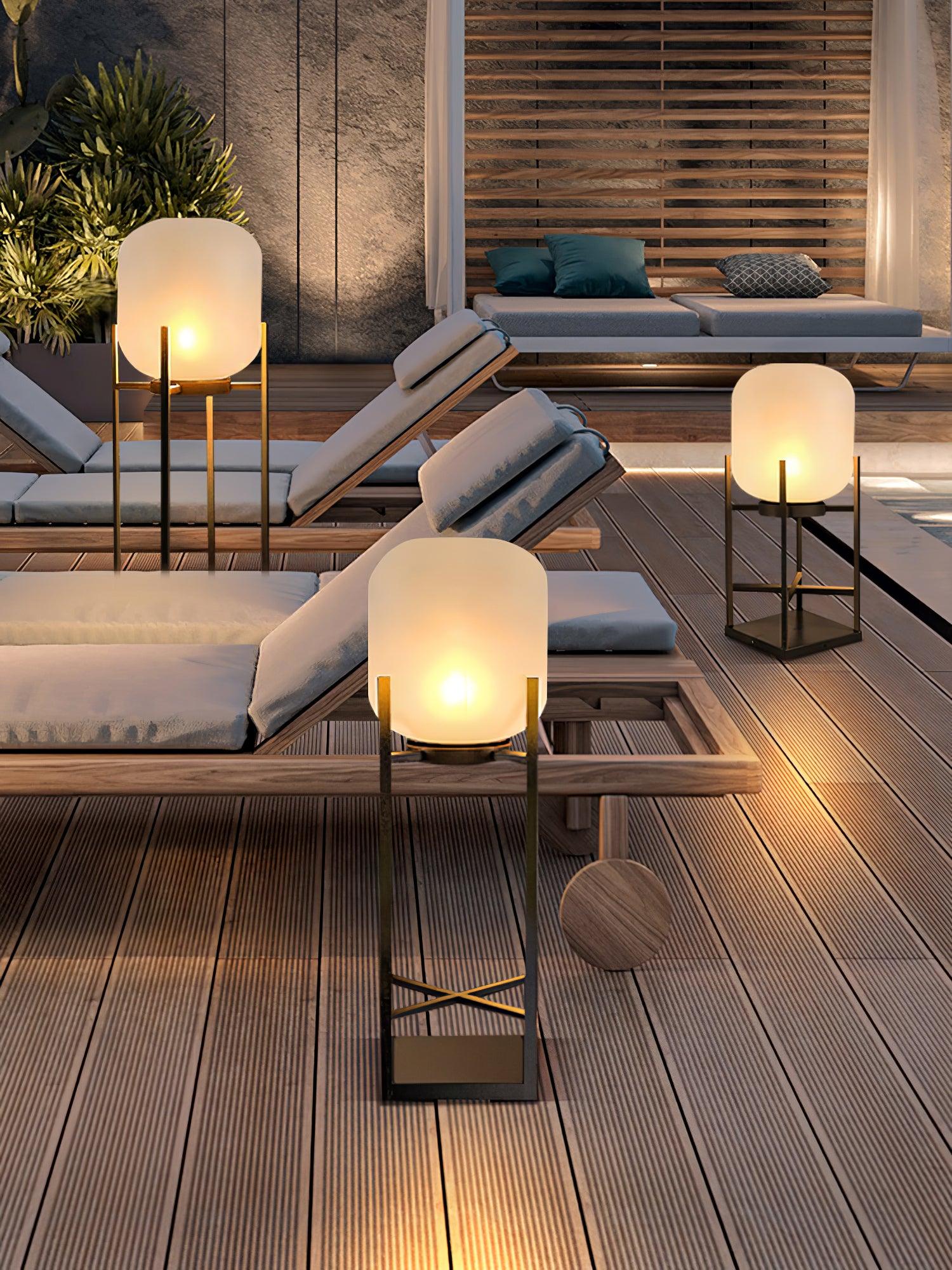 Orvella | LED Stehleuchte für Innen und Außen