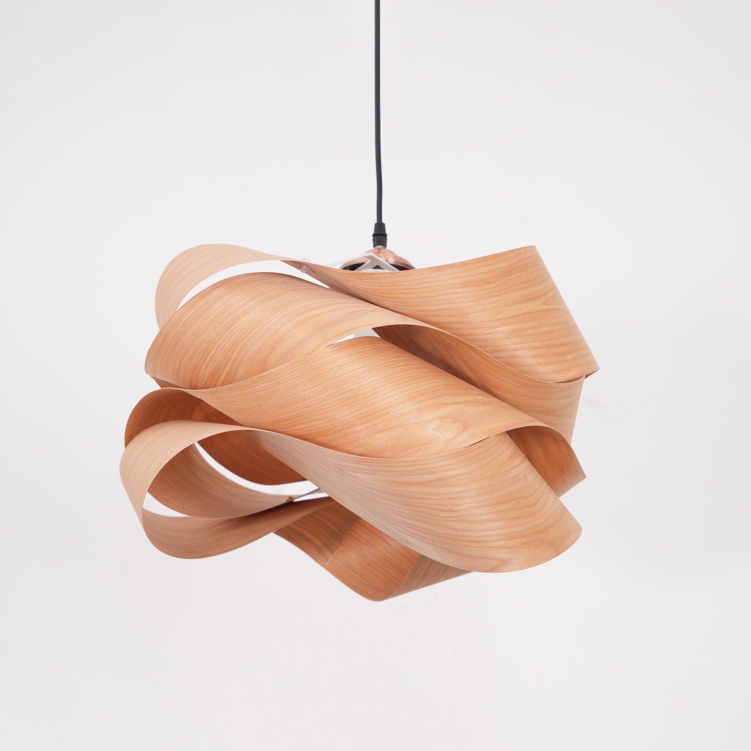 Lirado – Designer Pendelleuchte im Holz-Design