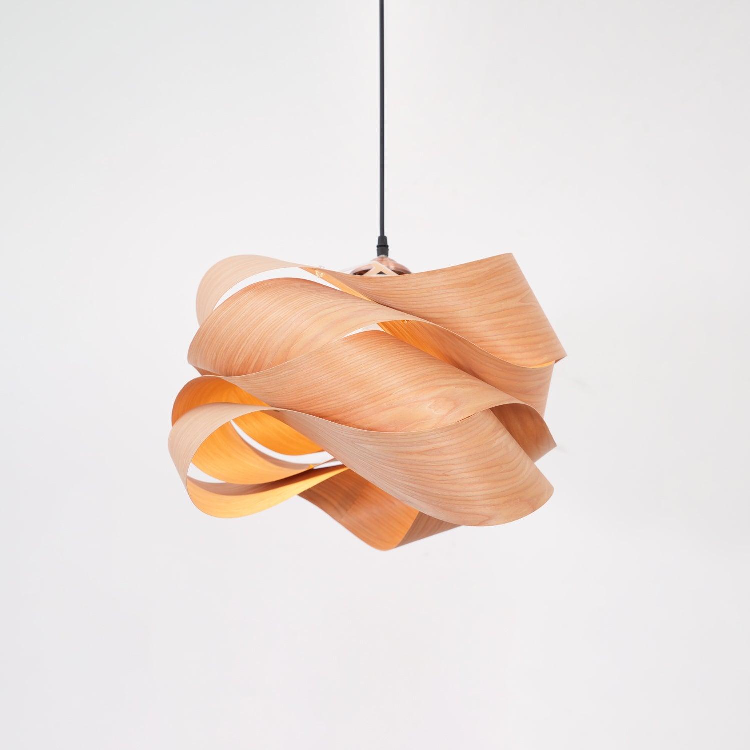 Lirado – Designer Pendelleuchte im Holz-Design