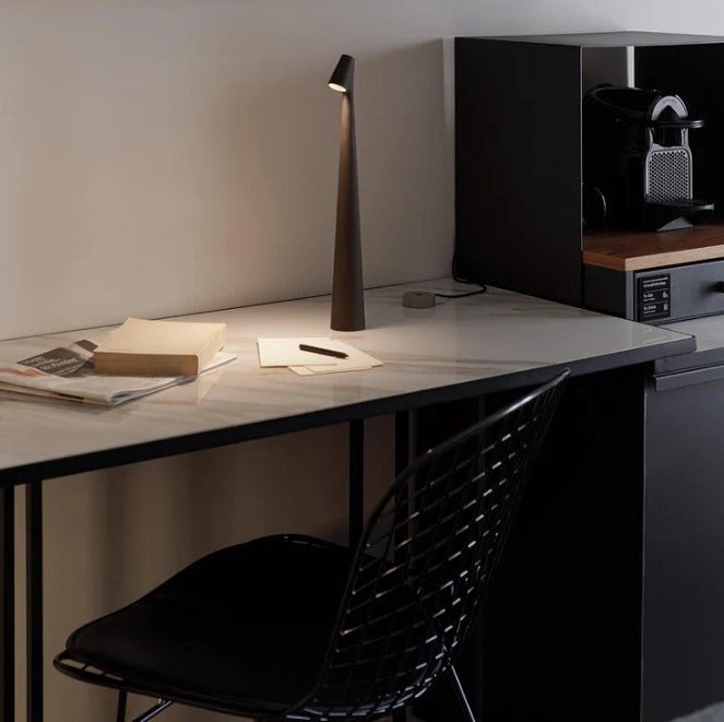 Luminavista | Tragbare LED-Tischleuchte mit Dimmerfunktion