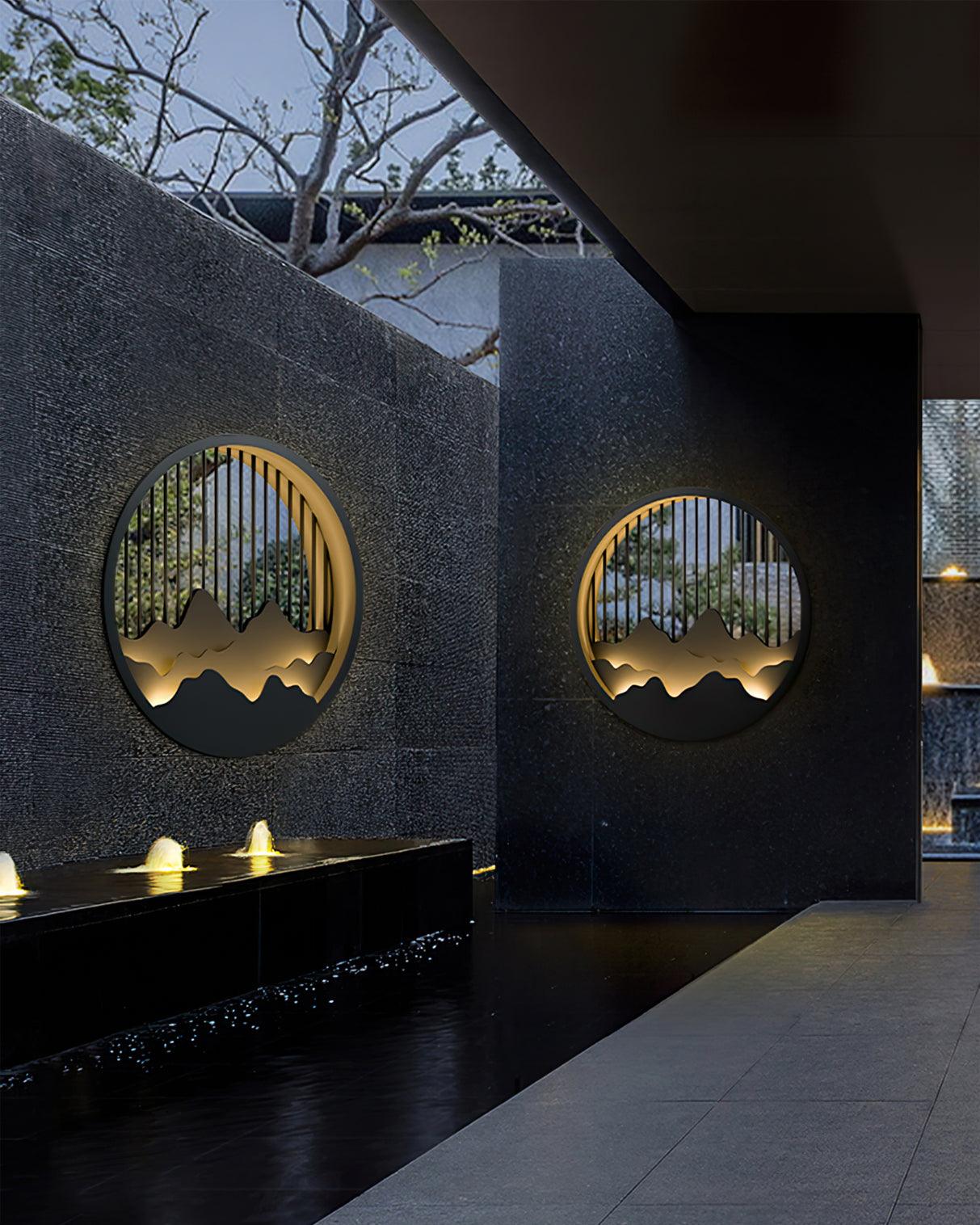 Montira | LED Wandleuchte mit Bergmotiv