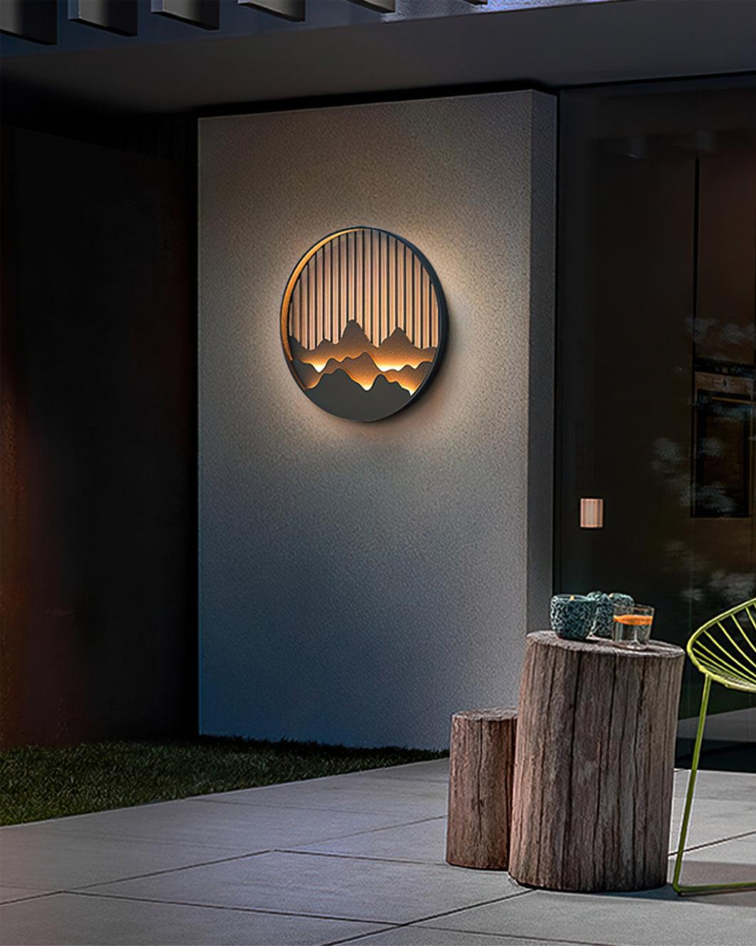 Montira | LED Wandleuchte mit Bergmotiv