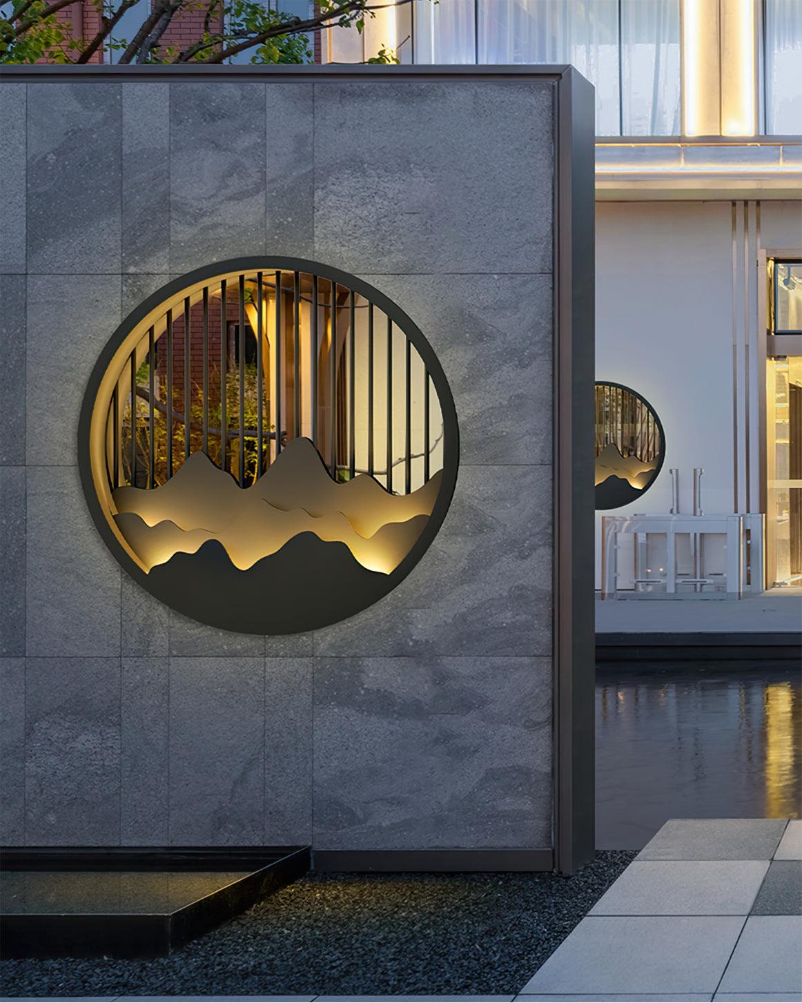 Montira | LED Wandleuchte mit Bergmotiv