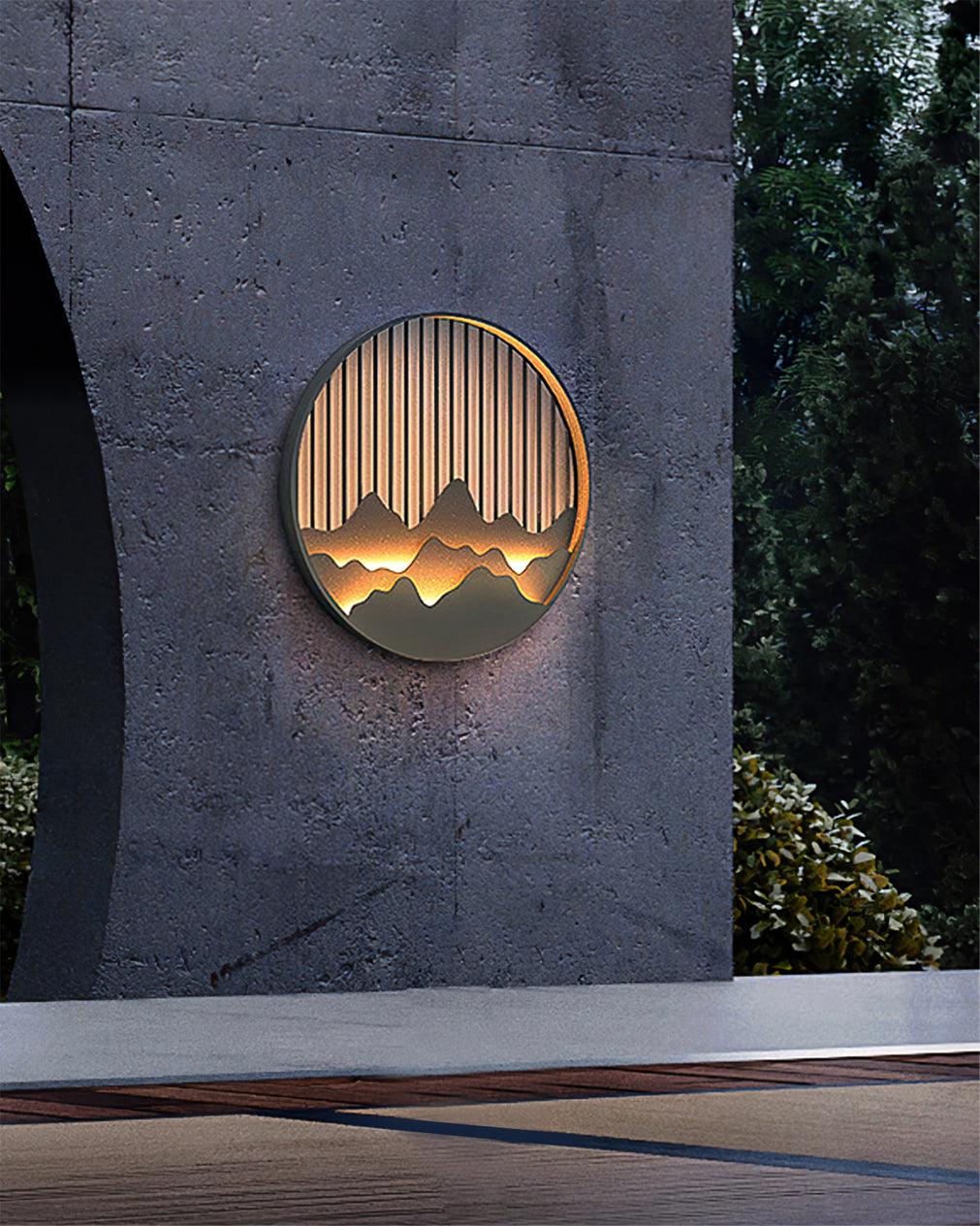 Montira | LED Wandleuchte mit Bergmotiv