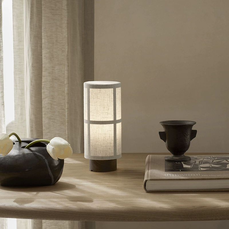 Lioren | Zylinder Tischlampe mit Stoffschirm