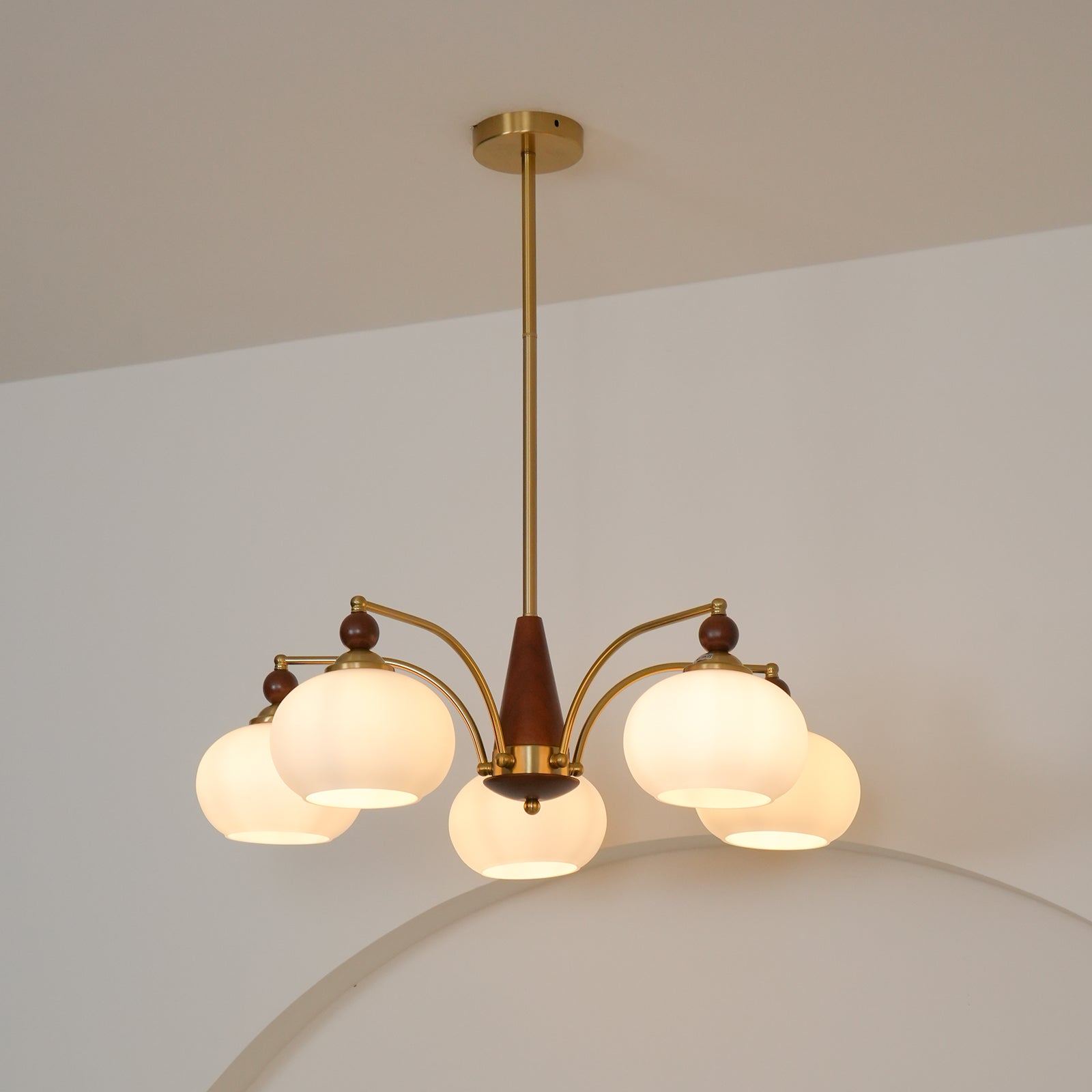 Clavira | Vintage-Deckenleuchte mit Opalglas