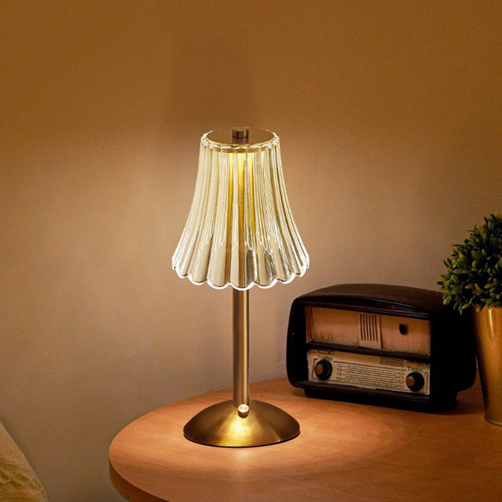 Luminique | Tischleuchte mit Geriffeltem Glasschirm
