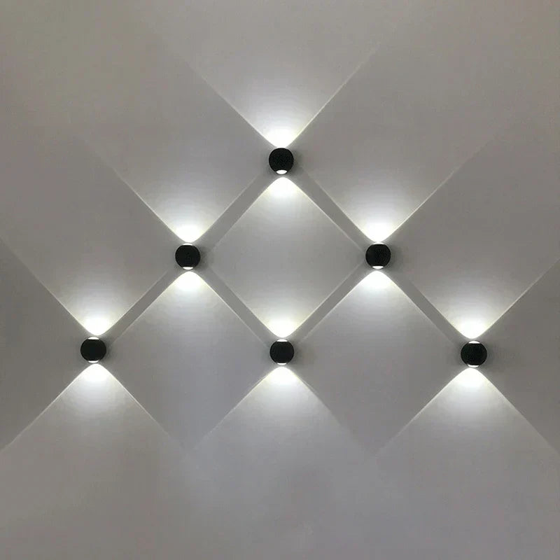 Elyra | LED Kugel Wandleuchte