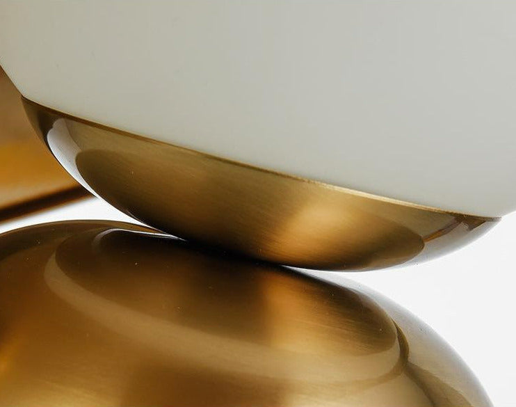 Aurelia | Moderne LED Tischlampe Gold