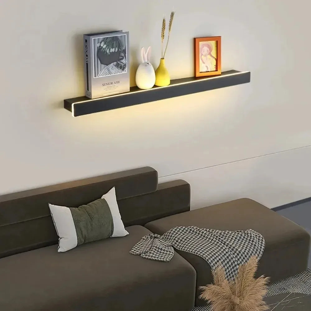 Orvian – Moderne Wandlampe mit Stauraum