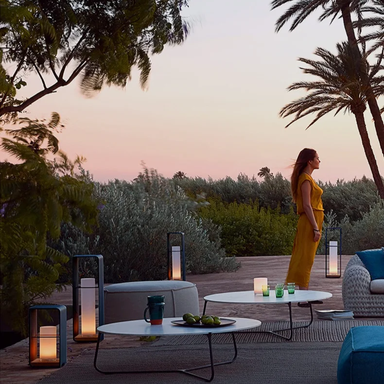 Lumiframe | Moderne LED-Außenstehleuchte