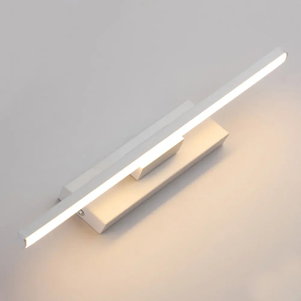 Nordic | Verstellbare LED Wandleuchte mit Stecker
