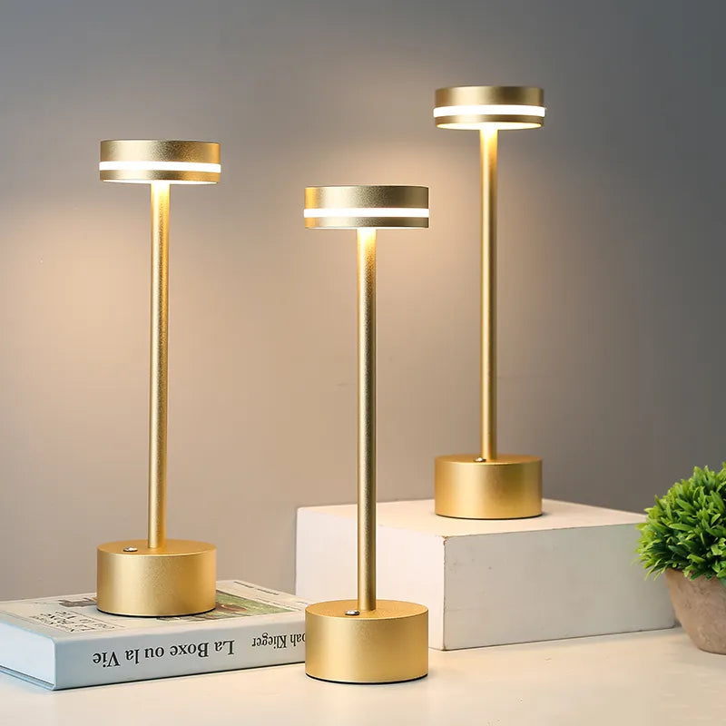Vialis | Elegante LED-Tischleuchte