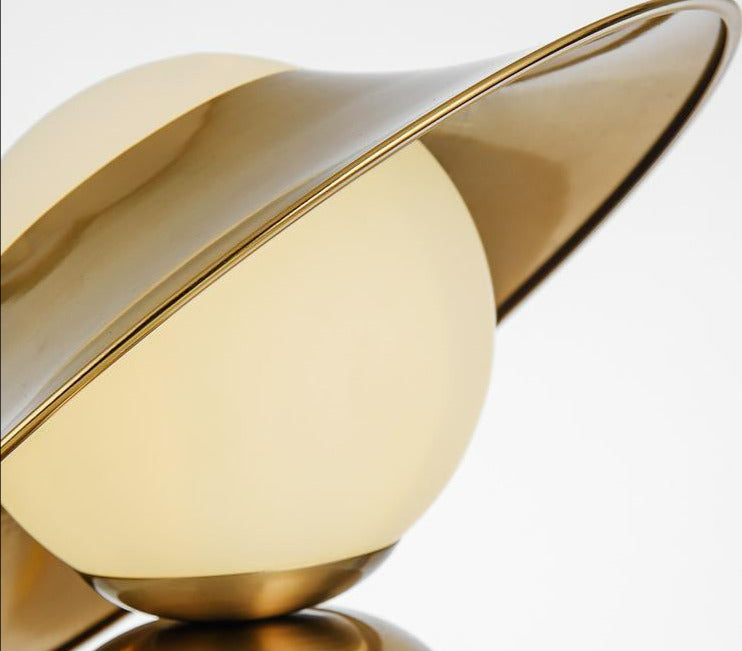 Aurelia | Moderne LED Tischlampe Gold