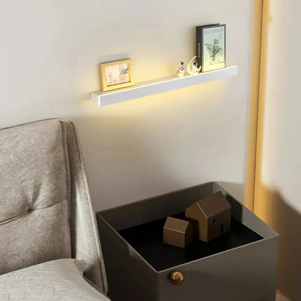 Orvian – Moderne Wandlampe mit Stauraum
