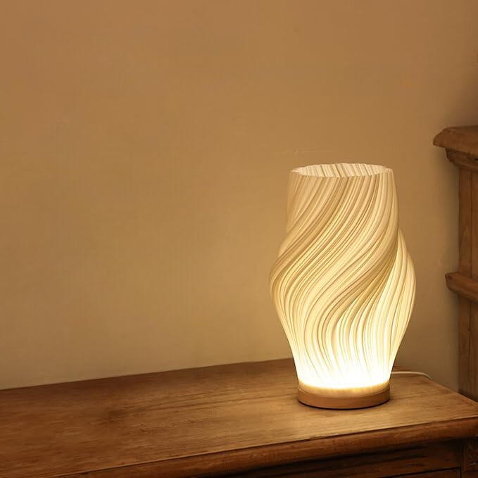 Serene Wavecrest | Wellenförmige Design-Tischlampe