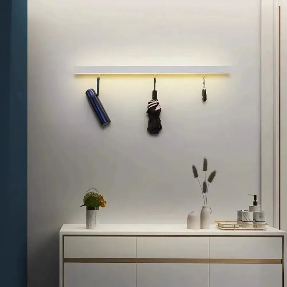 Orvian – Moderne Wandlampe mit Stauraum