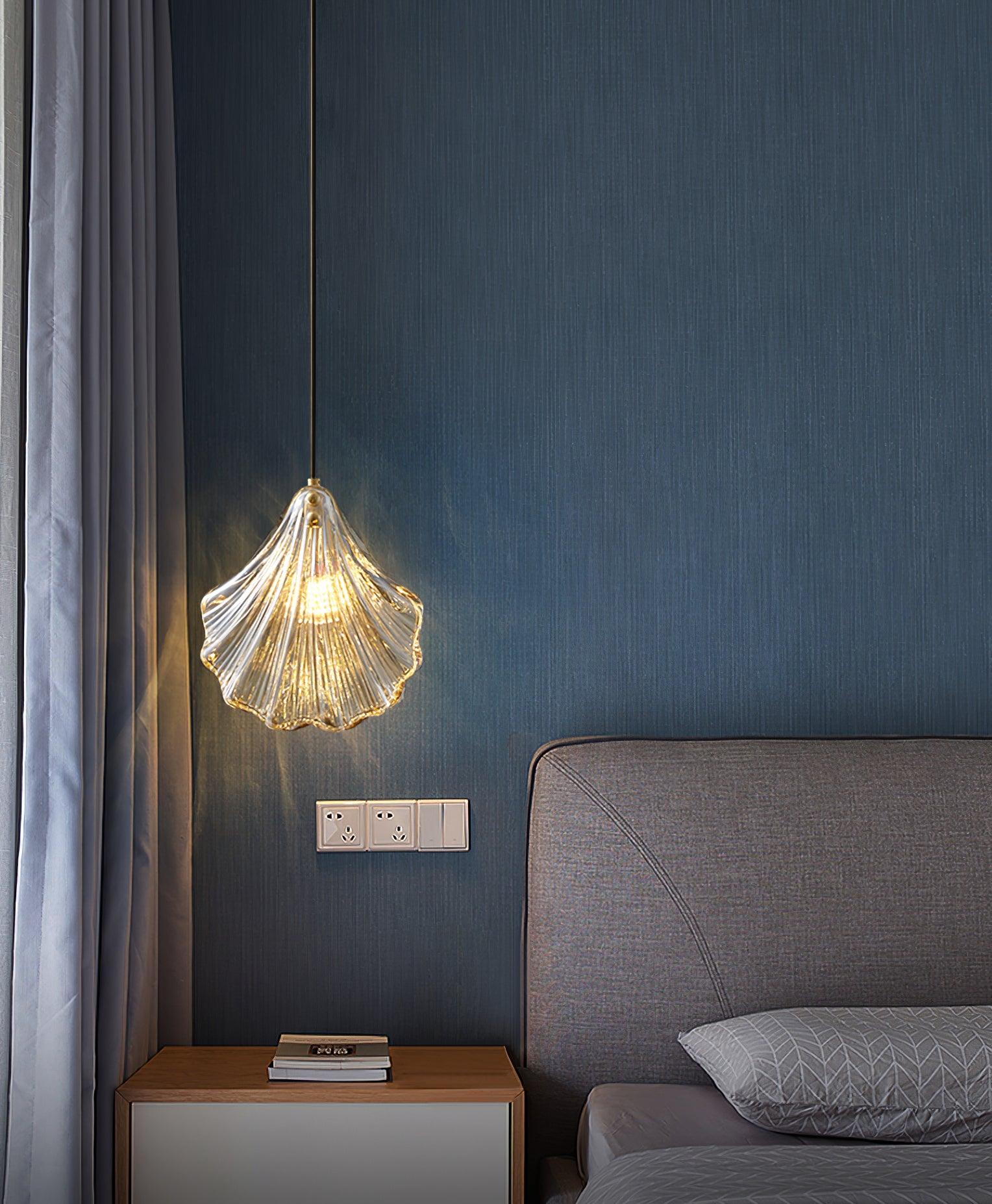 Coralia | Glas Pendelleuchte in Muschelform