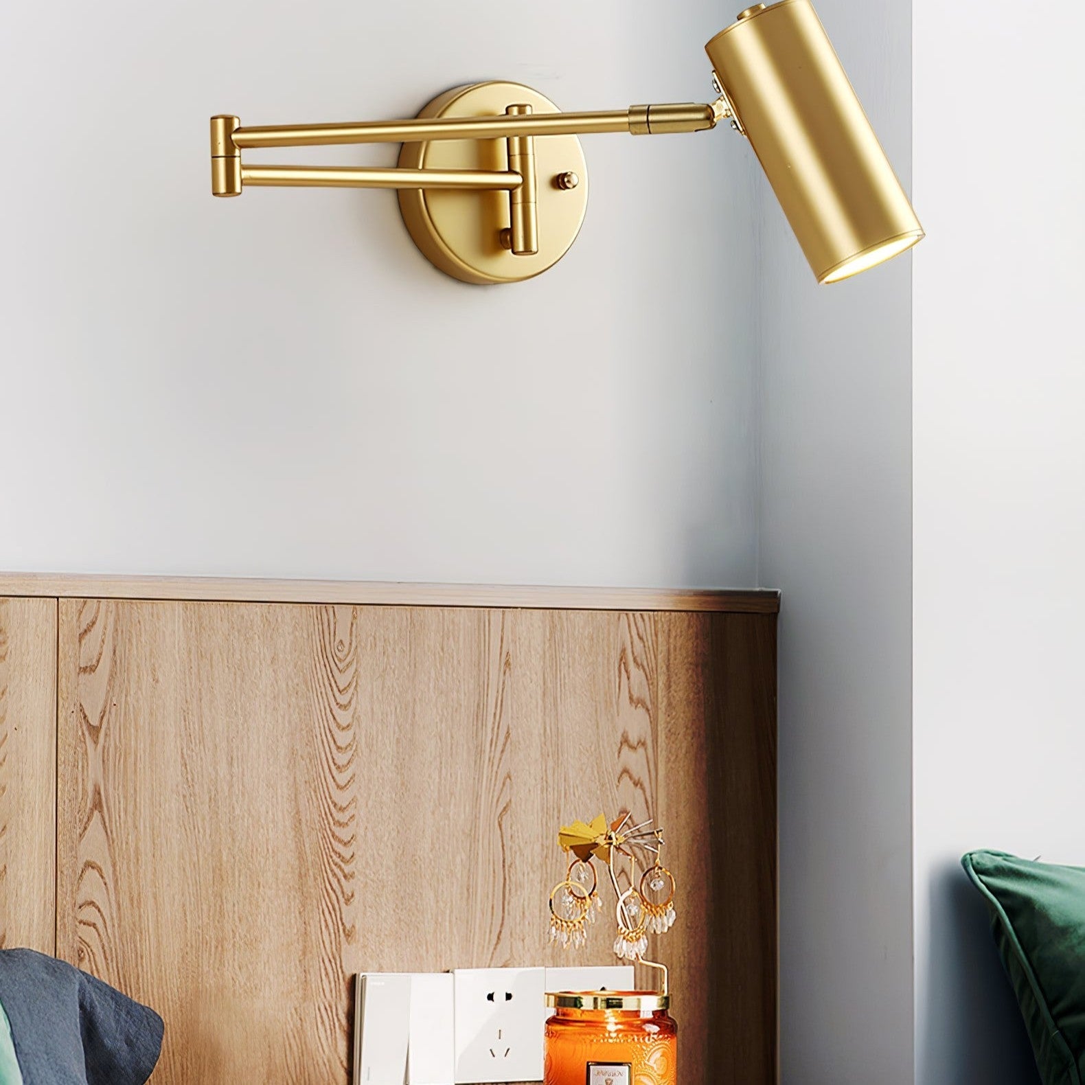 Milo | Verstellbare Moderne Metall-Wandlampe