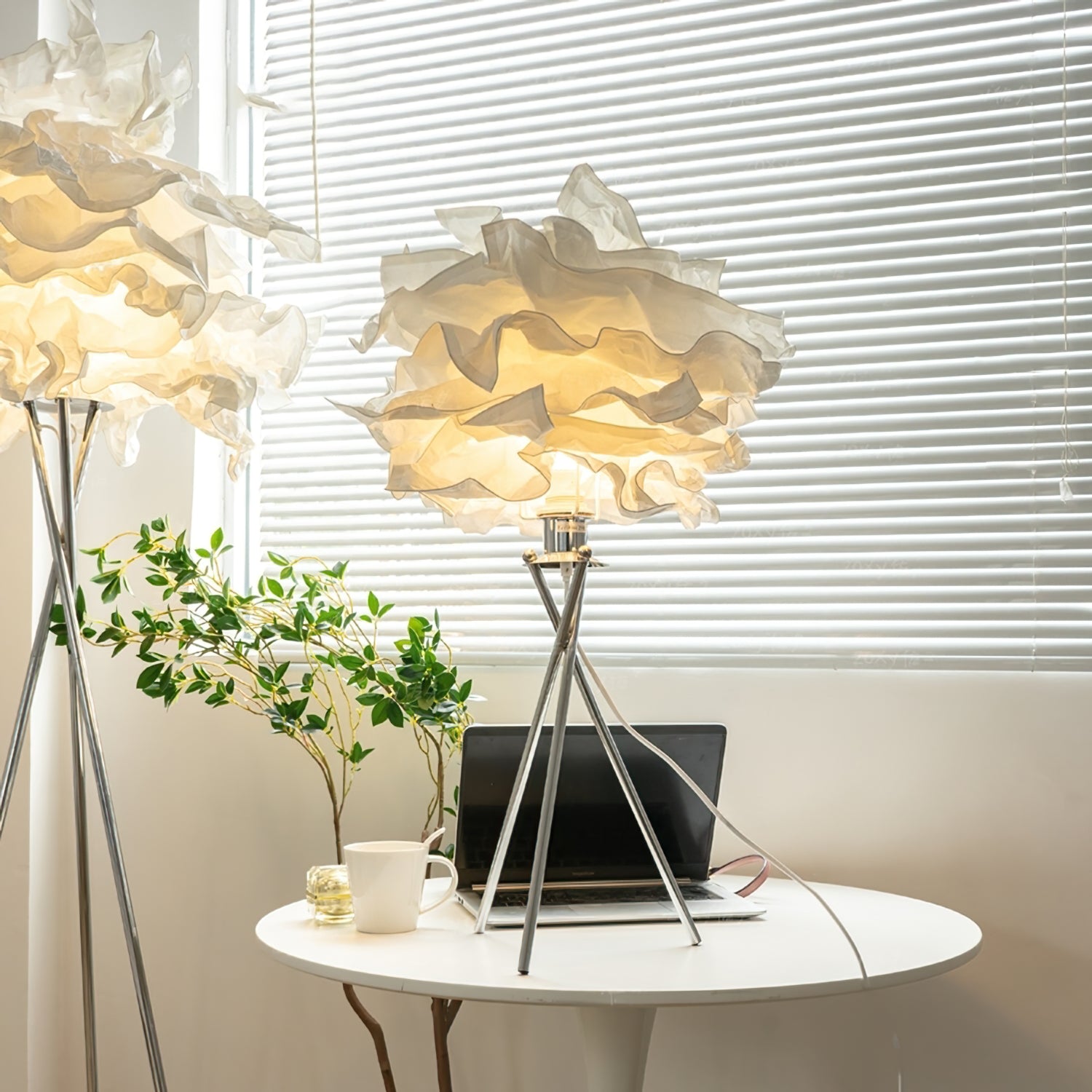 Skylight | Wolkenform Moderne LED Tischlampe