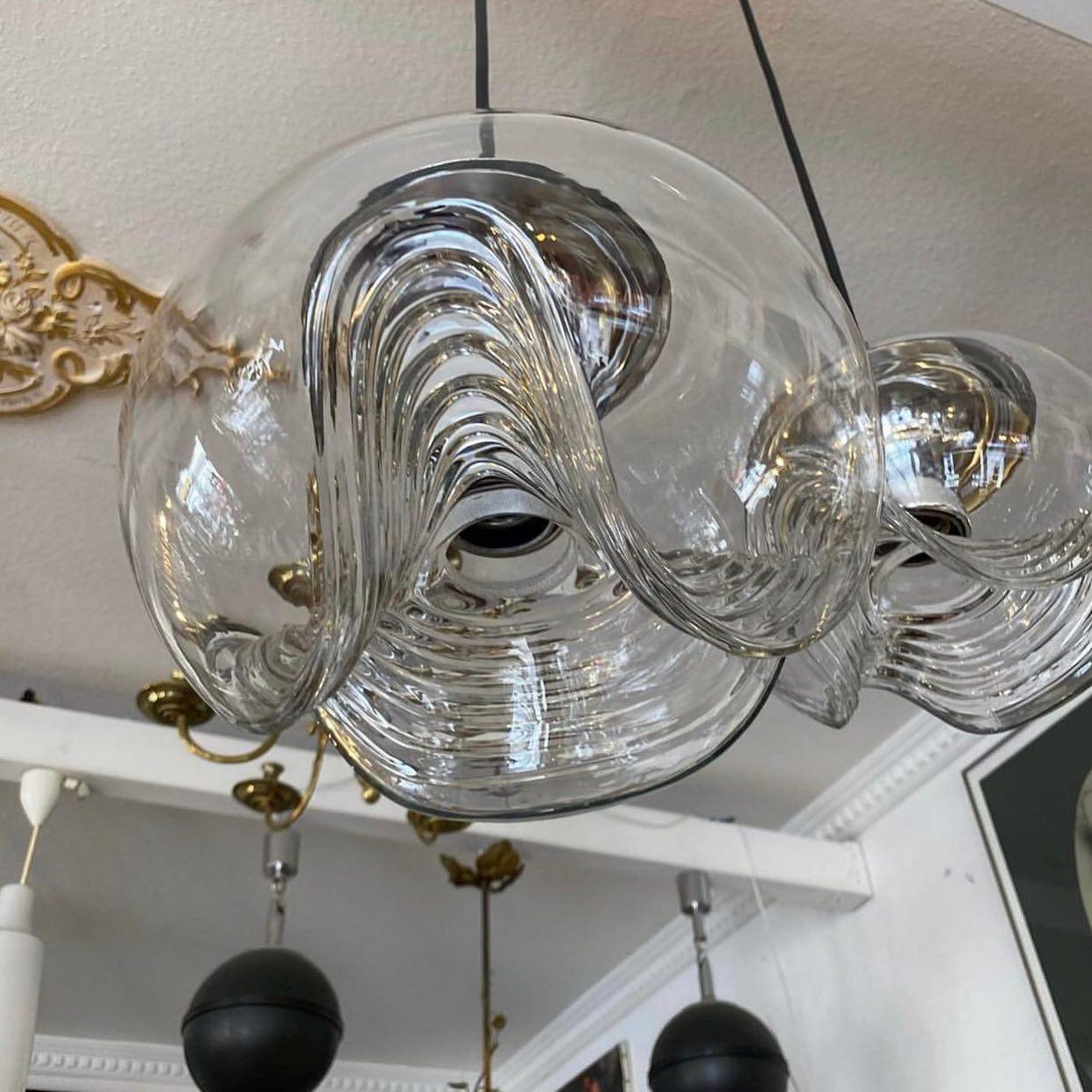 Alviera | Glas Pendelleuchte mit Skulpturform