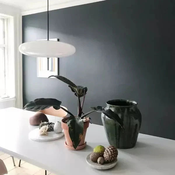 Ovalis | Pendelleuchte mit Glasdiffusor