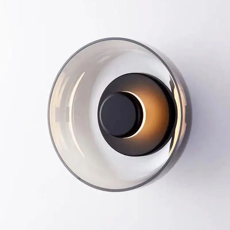 Solviera | Wandlampe mit Rundglas-Design