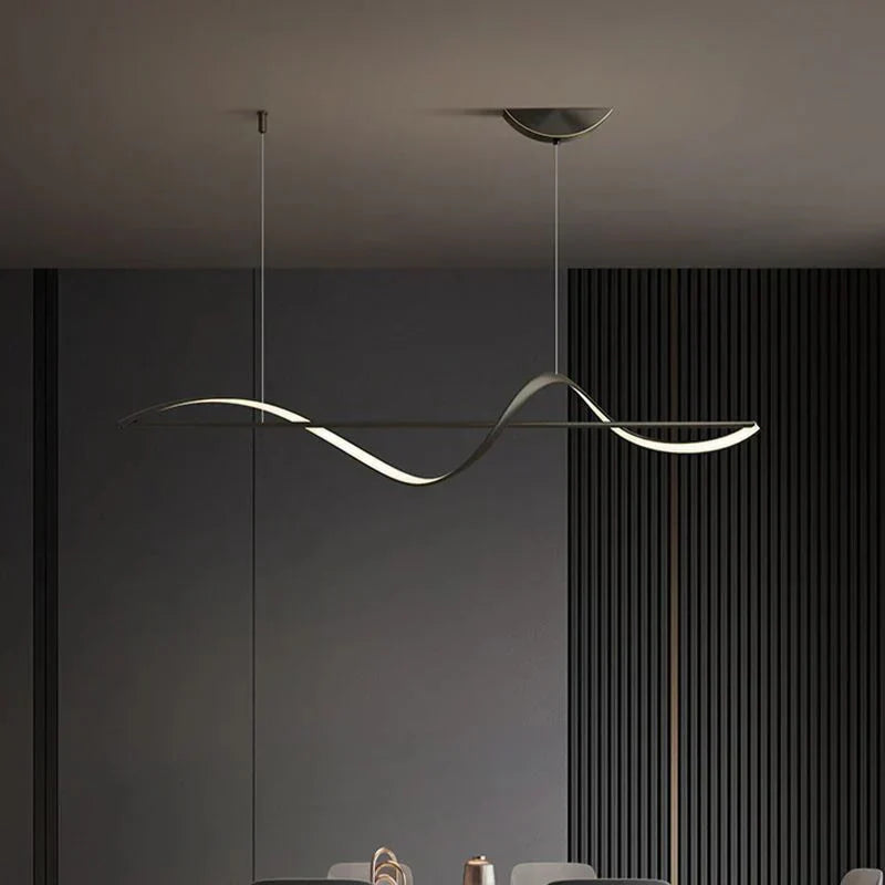Aurevia | Wellenförmige LED Pendelleuchte in Gold