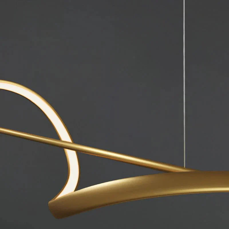 Aurevia | Wellenförmige LED Pendelleuchte in Gold
